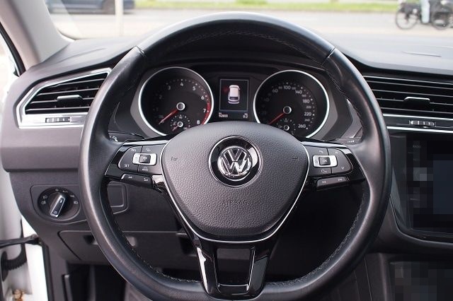 Volkswagen Tiguan HL Allrad ACC Pano AHK APP GJR Kamera foto 3