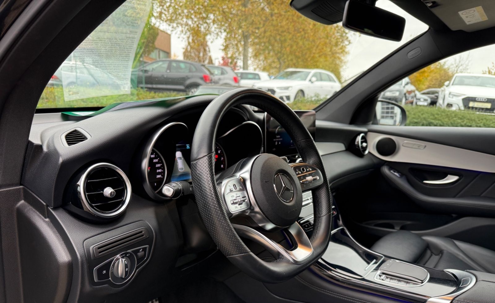 Mercedes-Benz GLC 200 Coupe 4Matic AMG LED Kamera Ambiente foto 6