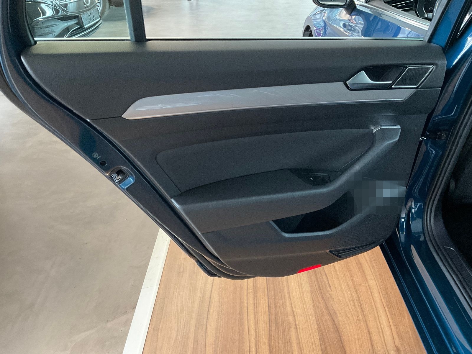 Volkswagen Passat Variant 2.0 TDI Business SPUR/KAMERA/ACC foto 12