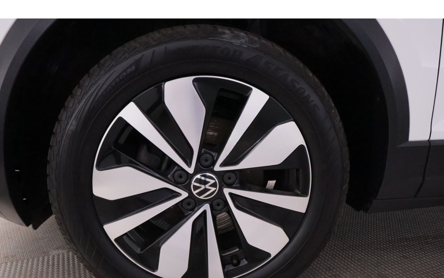 Volkswagen T-Roc 1.0 TSI Goal+LED+NAVI+VIRTUAL+PDC+KLIMA foto 14