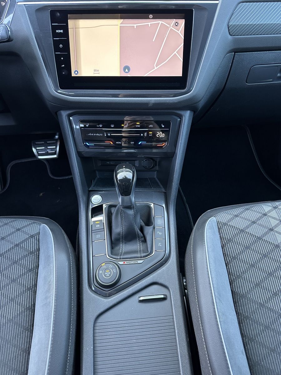 Volkswagen Tiguan Allspace 4M R-Line Black NAV+LED+AHK+360° foto 12