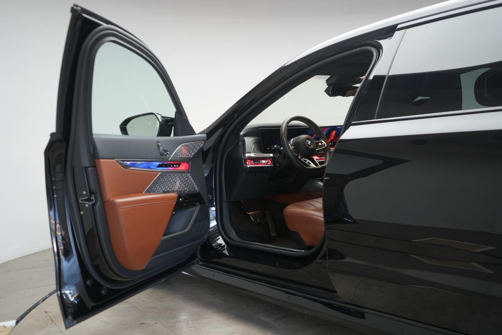 BMW i7 M70 xDrive TheatreScreen/SkyLounge/HUD/B&W/Li foto 14