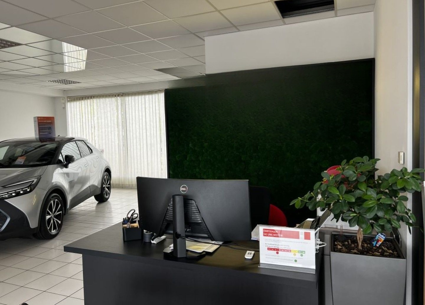 Toyota Corolla 1.8 Hybrid Touring Sports Teamplayer*Tec foto 24