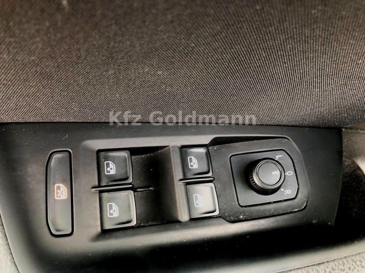 Volkswagen Passat 2.0tdi DSG NaviPro Matrix Kamera foto 11