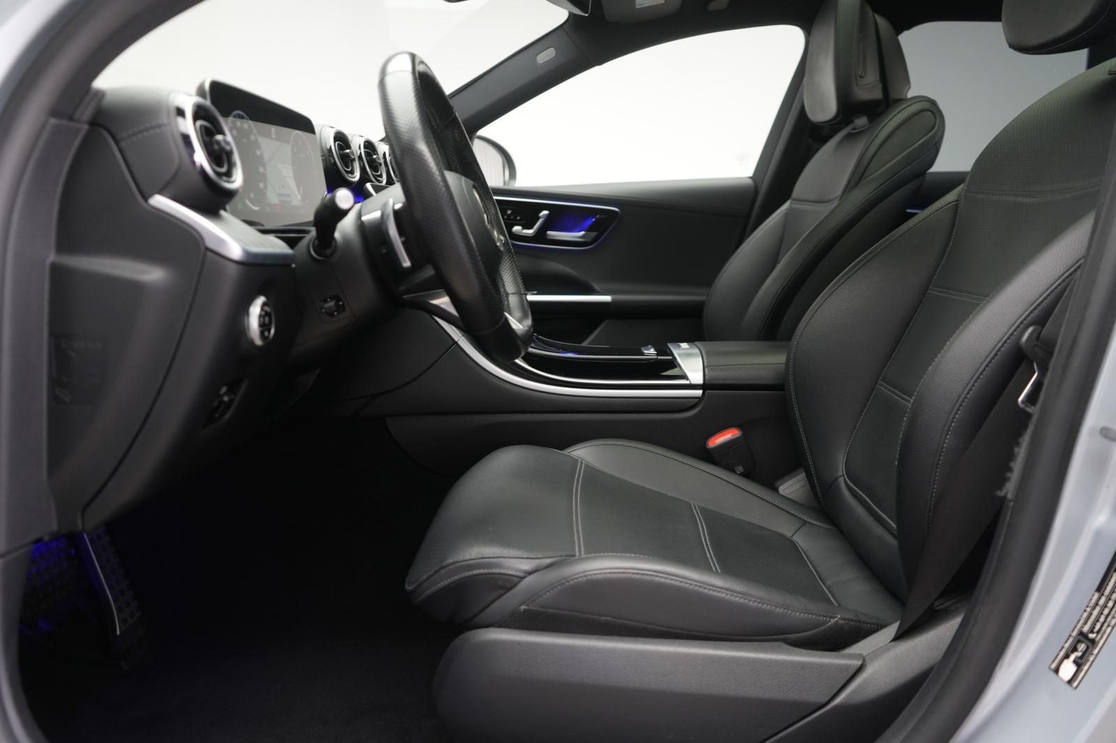 Mercedes-Benz C 220 d T 9G-Tronic AMG Leder/Distronic/HUD/Pano foto 9