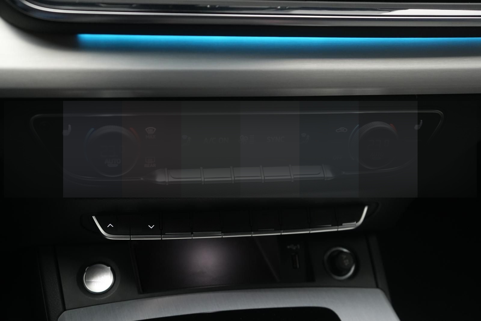 Audi Q5 40 TDI quattro S tronic S line Temp/Kamera/Vi foto 13