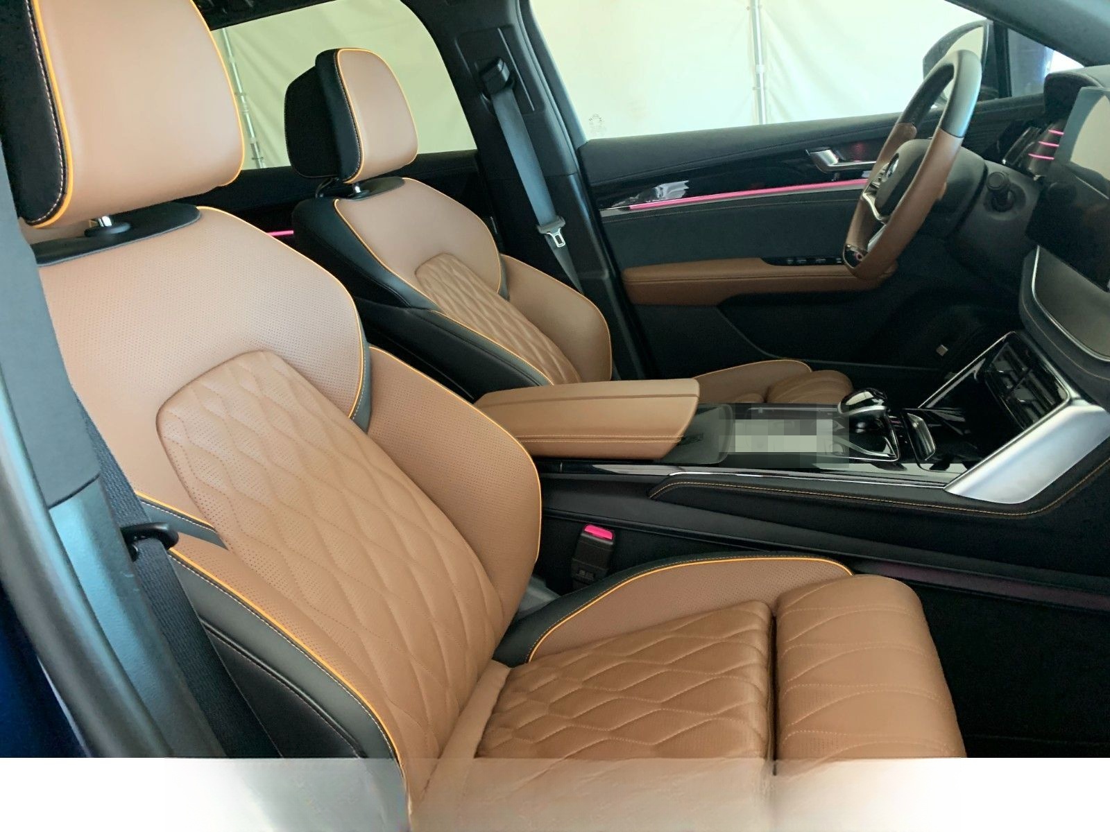 BYD Tang AWD 7-Si Flagship 22" ACC Pano DigTacho DAB foto 3