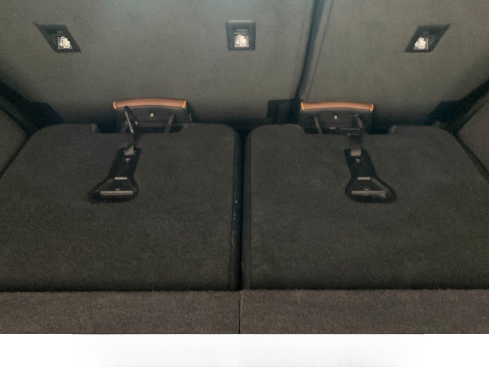 BYD Tang AWD 7-Si Flagship 22" ACC Pano DigTacho DAB foto 6