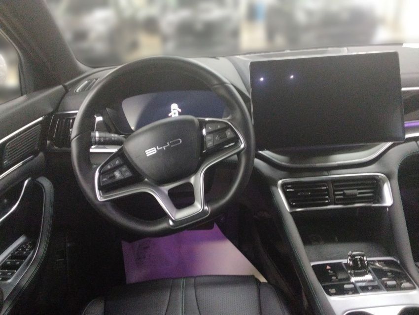 BYD SEAL U DM-i 26.6 kWh FWD Comfort ACC/360°/Pano foto 6