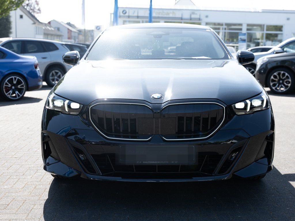 BMW 520d xDrive M-Sport Pro 360° LED HUD ACC AHK H/K foto 2