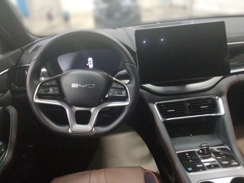 BYD SEAL U DM-i 26.6 kWh FWD Comfort ACC/360°/Pano foto 6