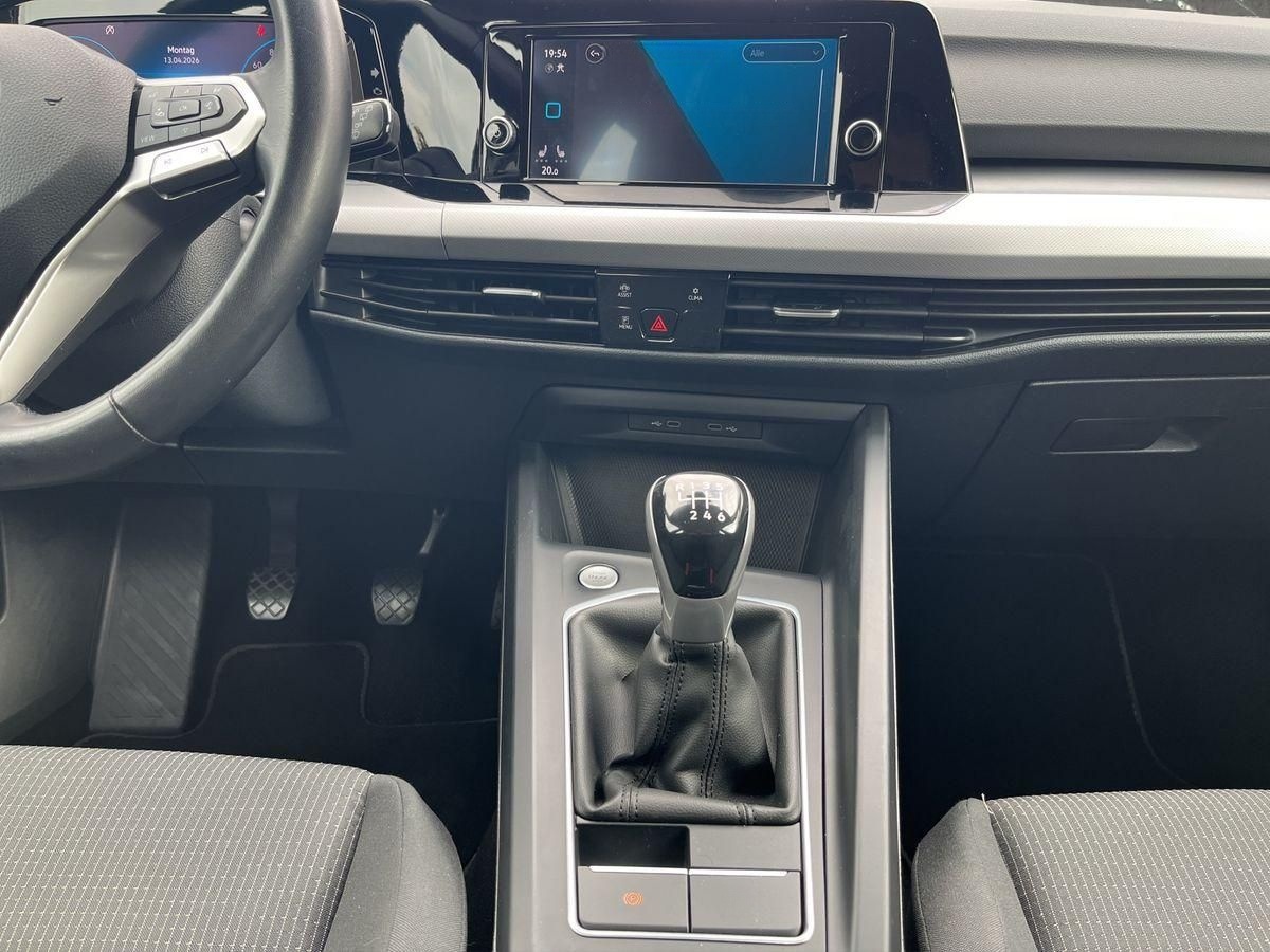 Volkswagen Golf Basis 1.0 TSI LED VC PDC CARPLAY foto 12