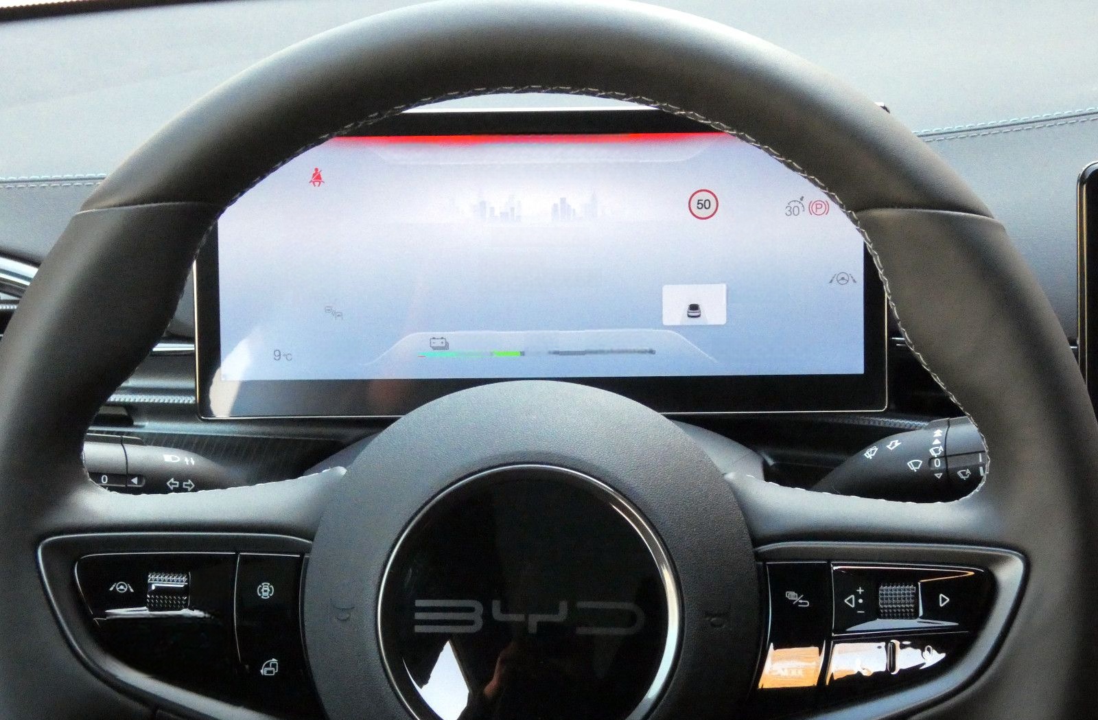 BYD SEAL 230 kW RWD Design/82,5kWh/Panorama/19" foto 12