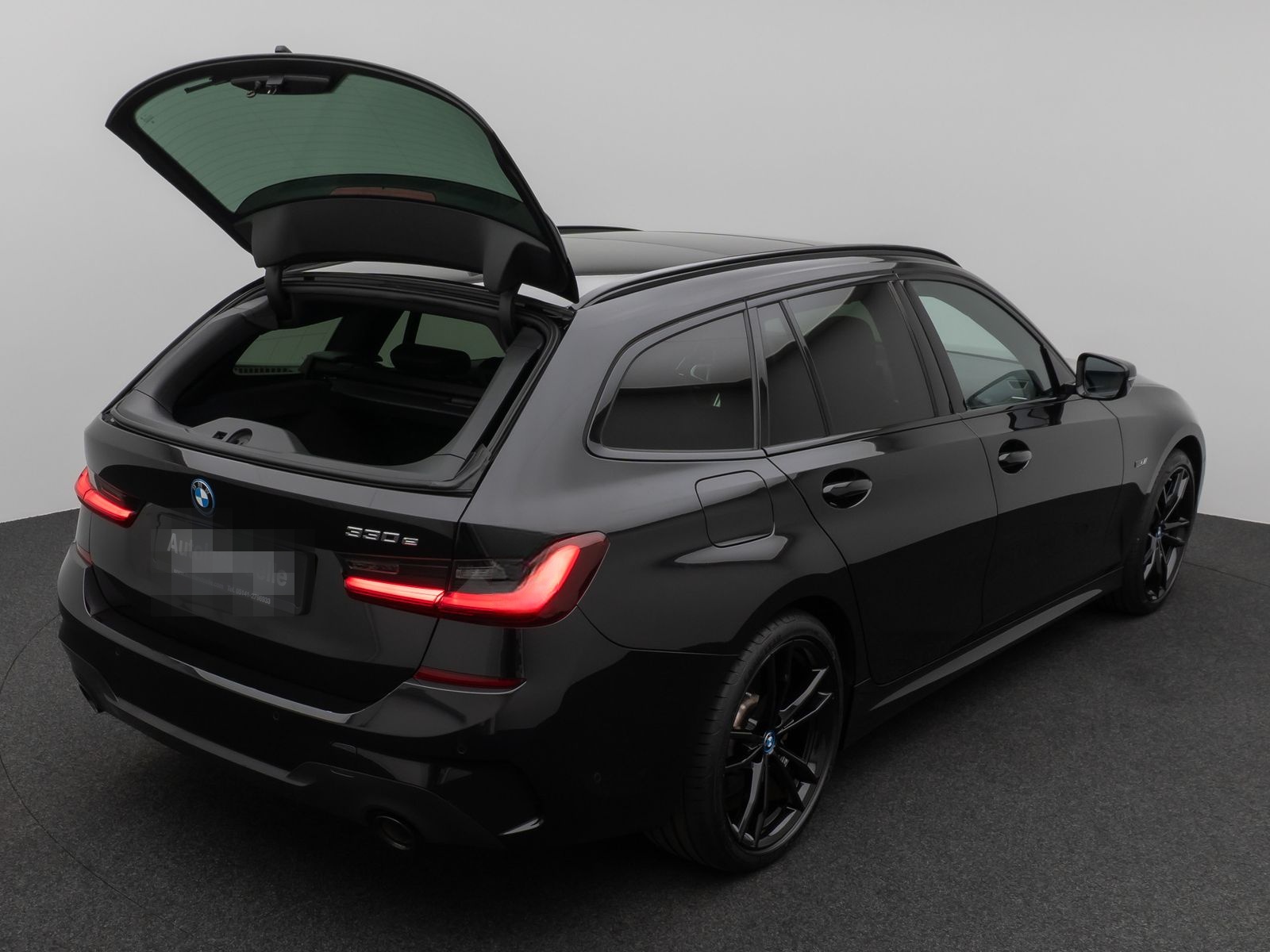 BMW 330e M Sport Panorama Laser Kamera HUD DAB HiFi foto 14