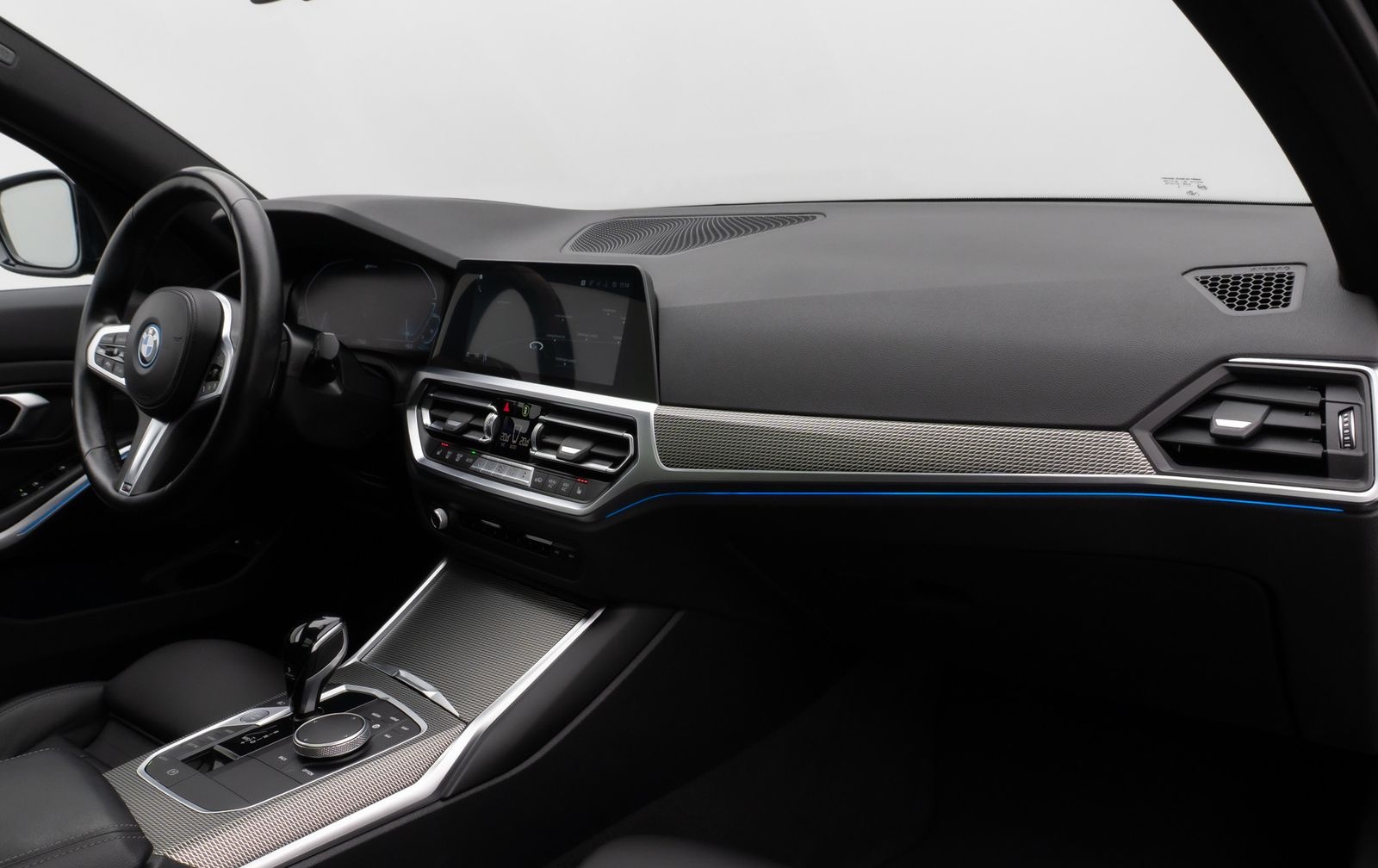 BMW 330e M Sport Panorama Laser Kamera HUD DAB HiFi foto 24