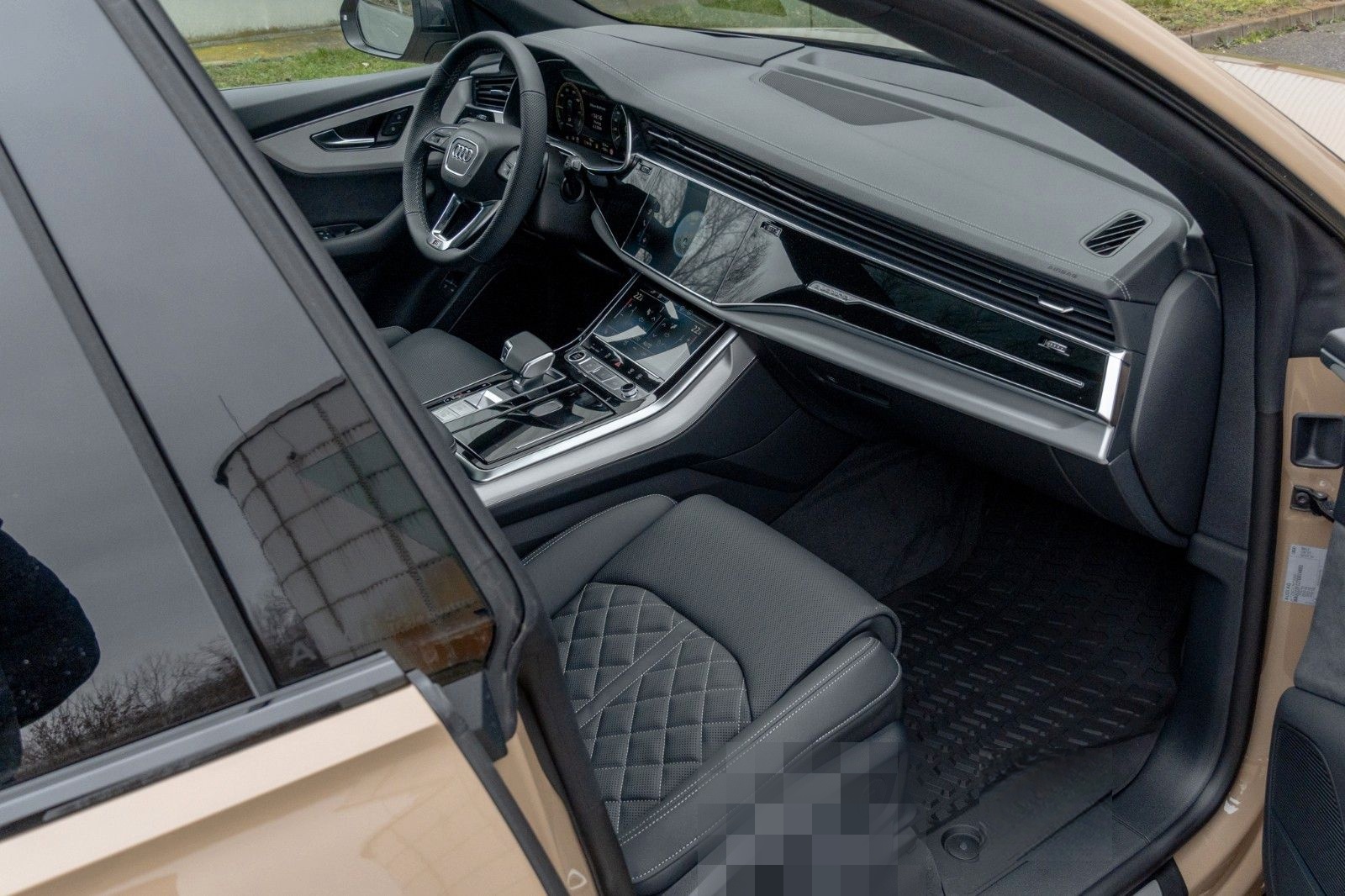 Audi Q8 60 TFSIe SLINE.MATRIX.LUFTFE.SOFTC.PANO.AHK foto 24