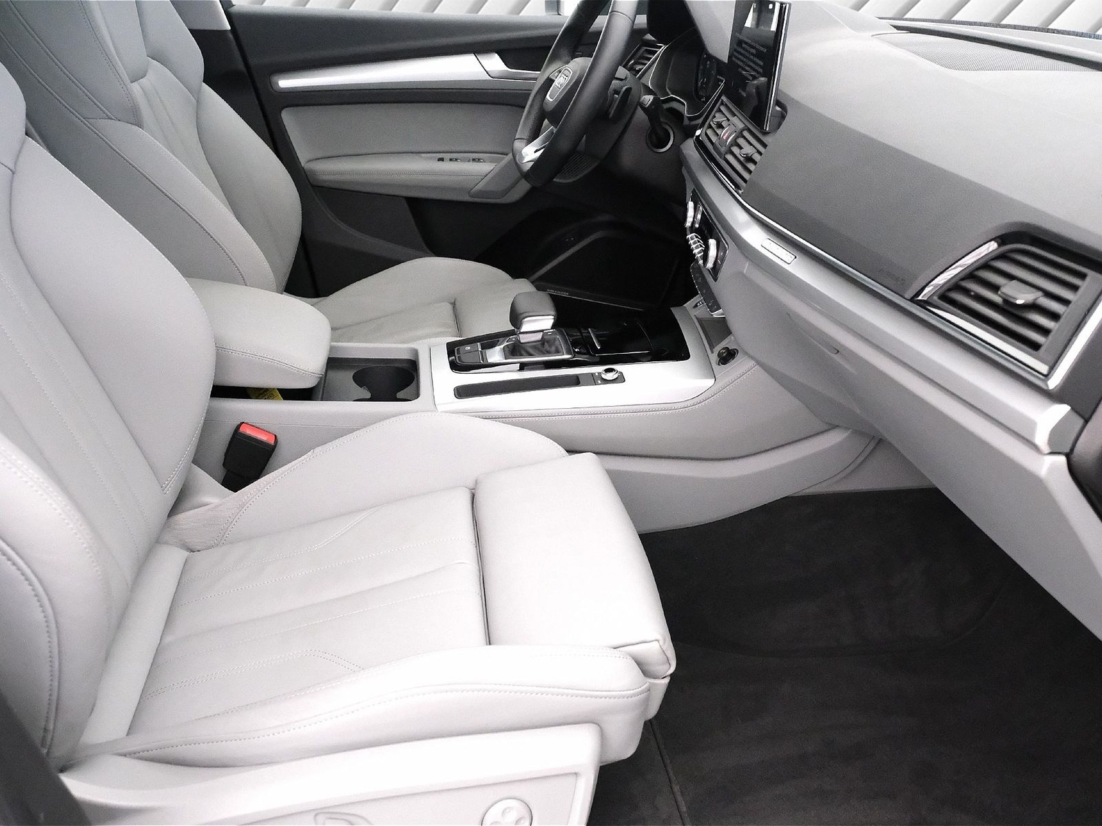 Audi Q5 Sportback 50 TFSI e quattro S line PANO NAVI foto 10