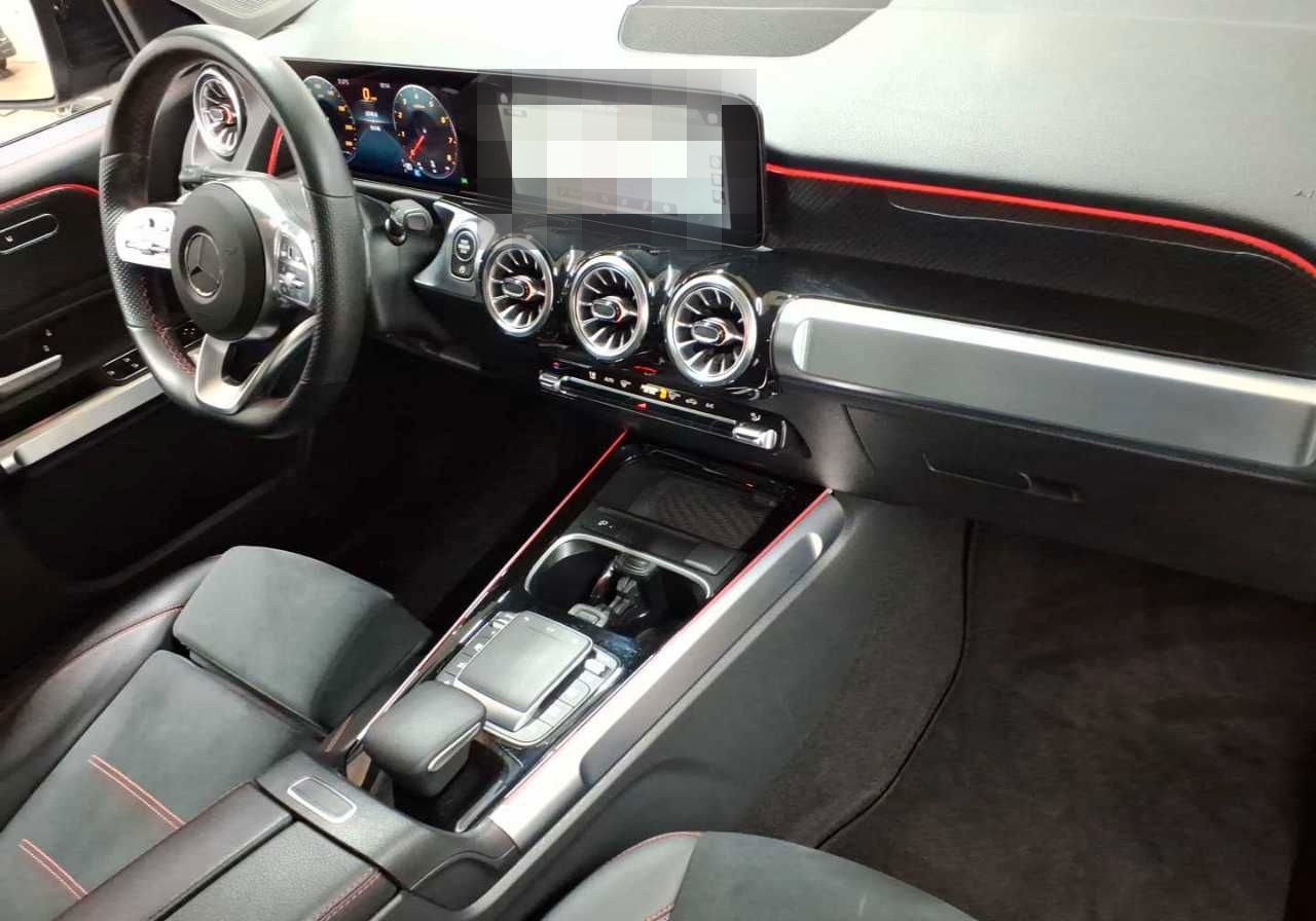 Mercedes-Benz GLB 200 7G-DCT AMG Navi SHz LED  foto 12