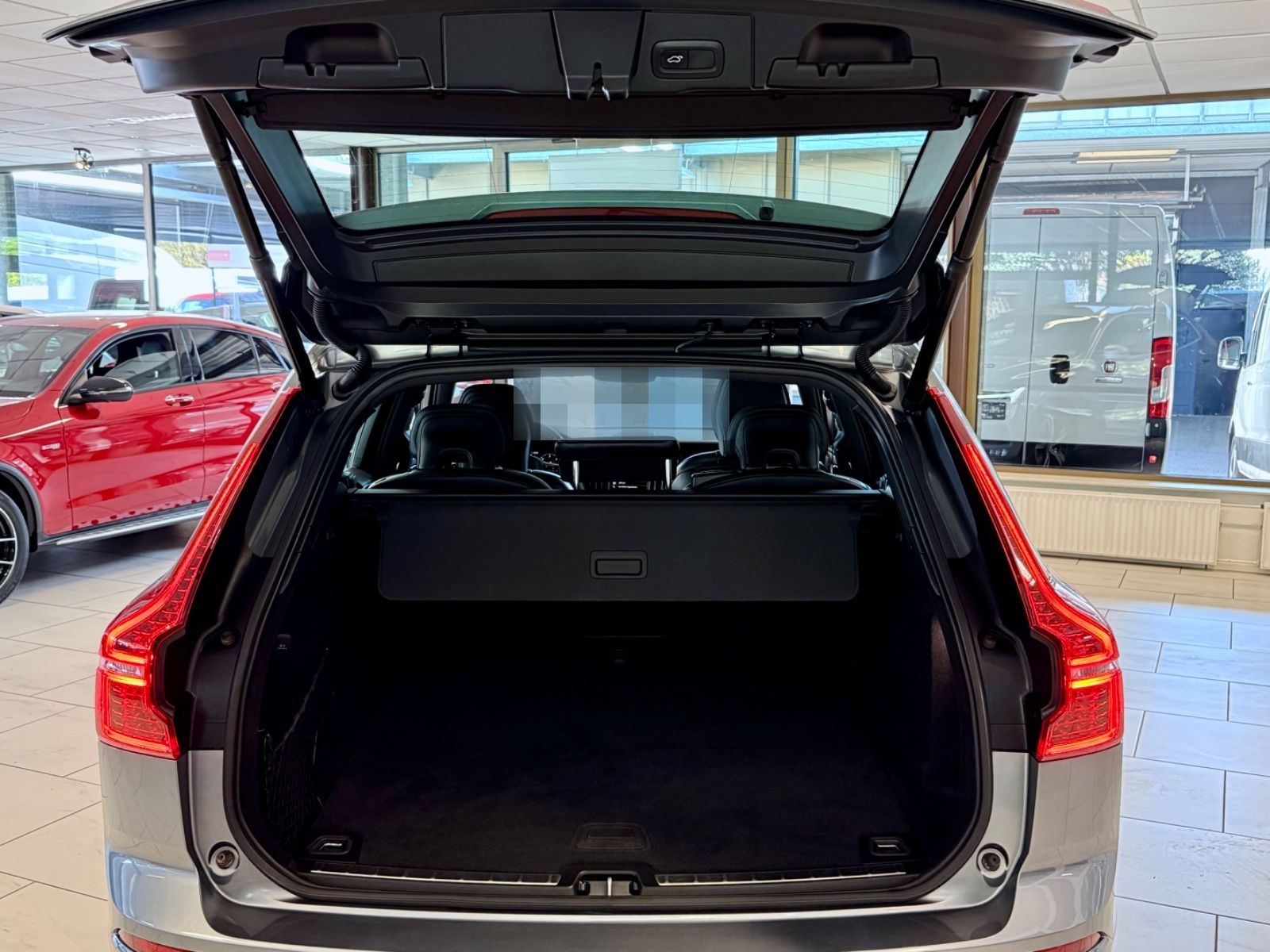 Volvo XC60 2.0 D4 AWD R-DESIGN MASSAGE HEAD-UP HARMAN foto 12