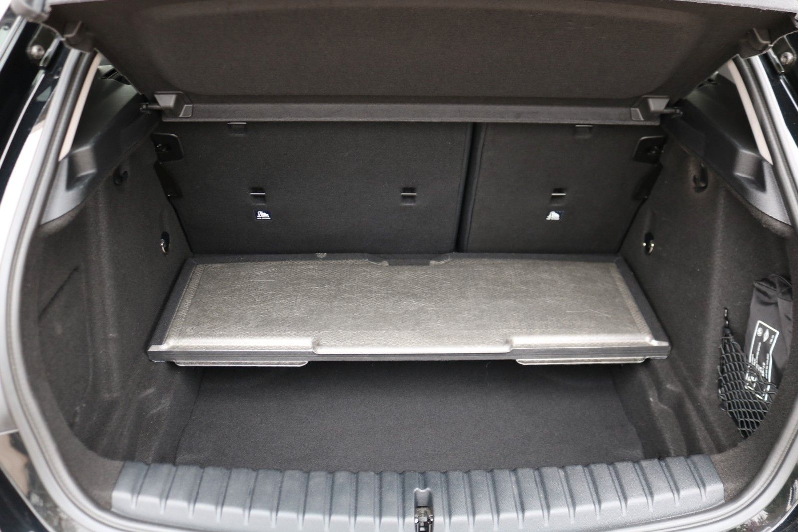 BMW 118d Automatik*Advantage*Navi.*LED*(PDC)* foto 18