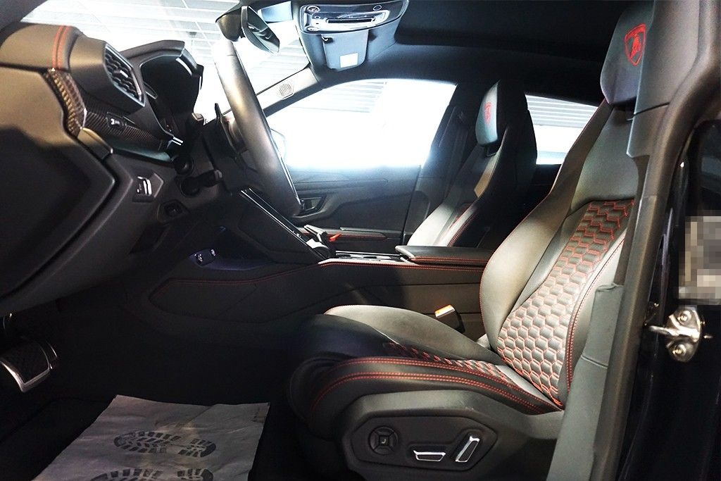 Lamborghini Urus S 23" B&O Akrapovic VOLL Garantie-03-2028 foto 5