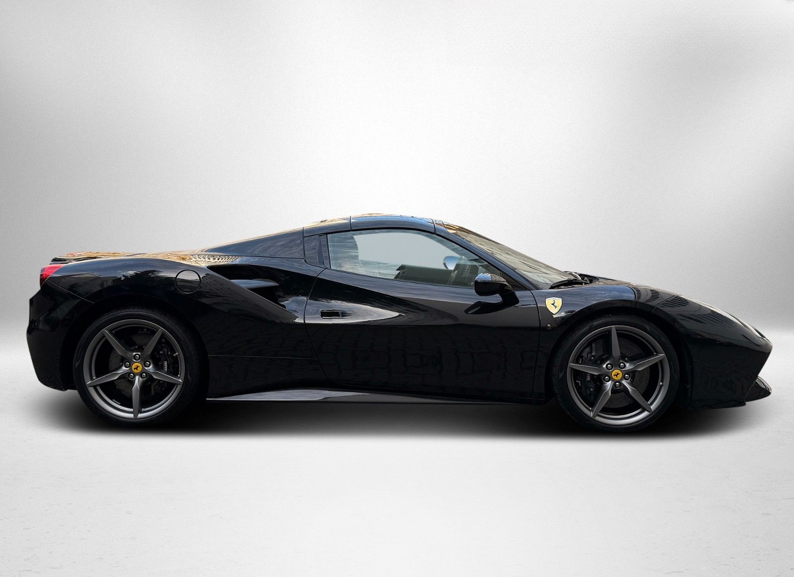 Ferrari 488 Spider Carbon LIFT Camera German Spec. foto 17