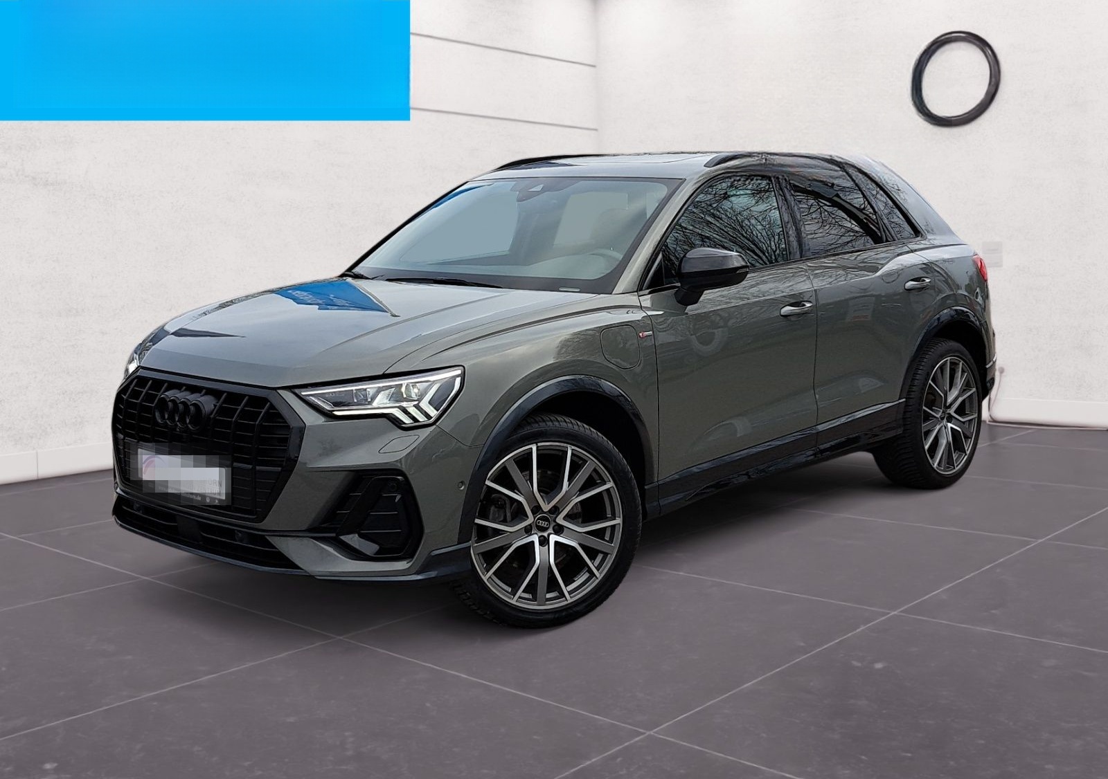 Audi Q3 S line 45 TFSIe S tronic edition one PANO AHK foto 2
