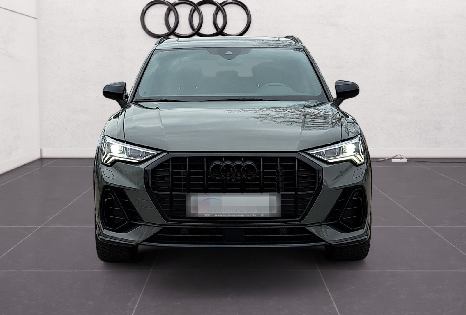 Audi Q3 S line 45 TFSIe S tronic edition one PANO AHK foto 4