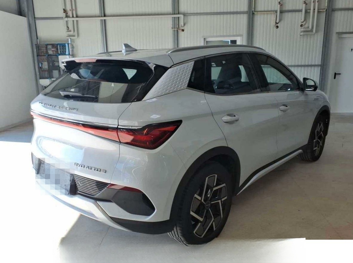 BYD ATTO 3 ACC|360|Pano|Keyless|Leder|60,5kWh foto 4