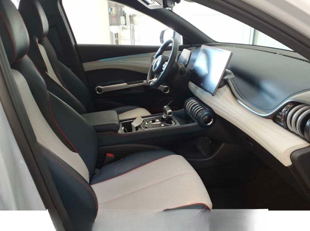 BYD ATTO 3 ACC|360|Pano|Keyless|Leder|60,5kWh foto 6