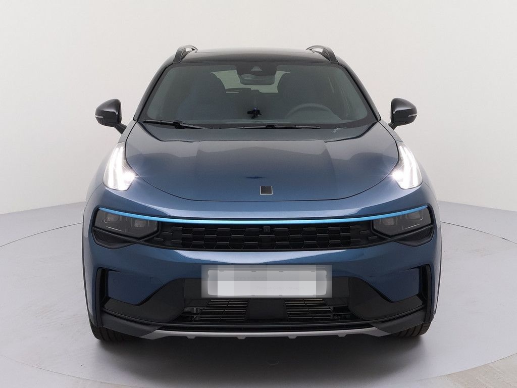 Lynk&Co 01 1.5 TD PHEV KAMERA NAVI W-LAN ACC LED PANO foto 2