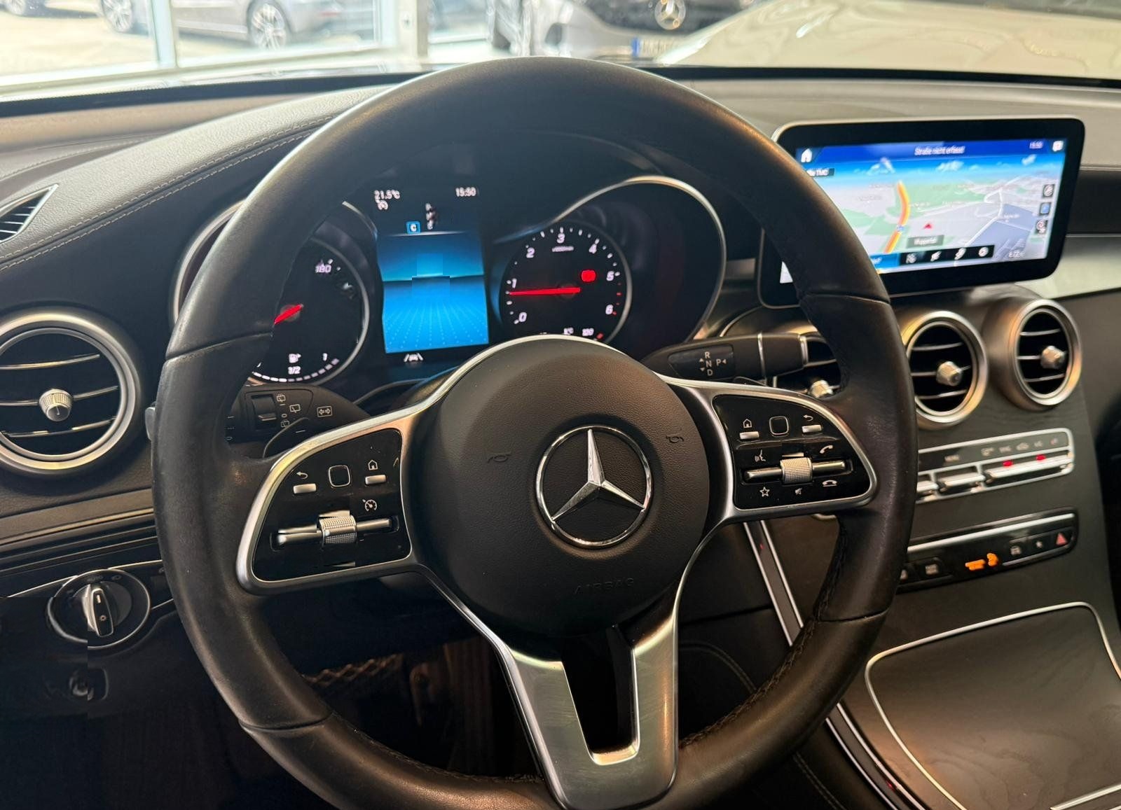 Mercedes-Benz GLC 220 d 4M PANORAMA+TOTWINK+AHK+MULTIBEAM+MBUX foto 15