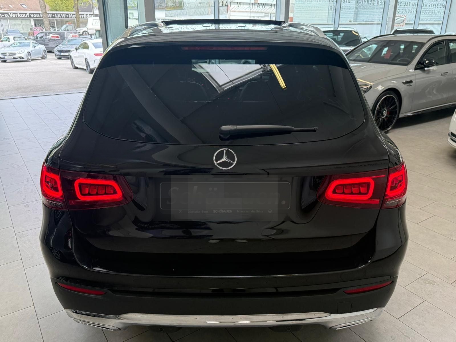 Mercedes-Benz GLC 220 d 4M PANORAMA+TOTWINK+AHK+MULTIBEAM+MBUX foto 6