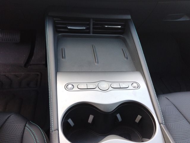 BYD Seal 6 DM-i Touring 1.5 PHEV Boost Klimaautomati foto 11