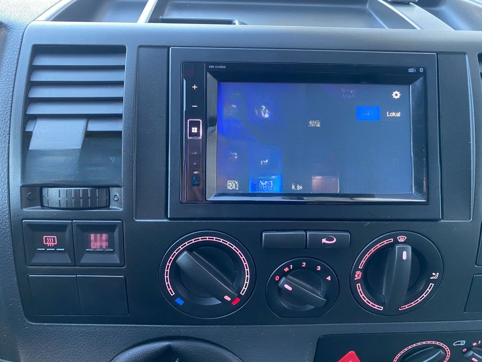 Volkswagen T5 Langer Radstand 1.9 TDI 9-Sitzer Klima AHK foto 20