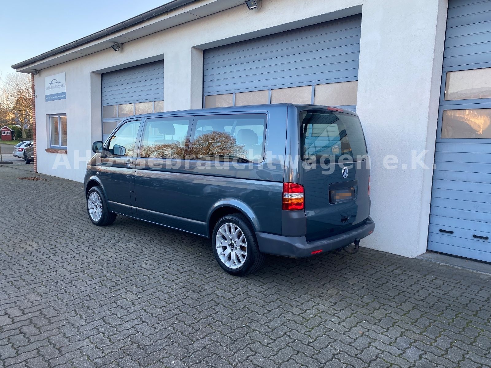 Volkswagen T5 Langer Radstand 1.9 TDI 9-Sitzer Klima AHK foto 3