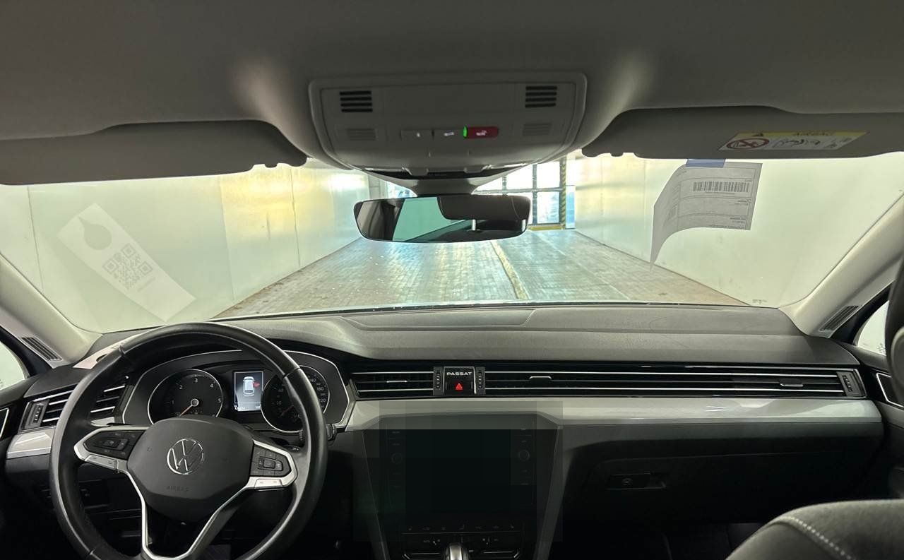 Volkswagen Passat Variant 2.0 TDI Business Matrix AHK foto 6