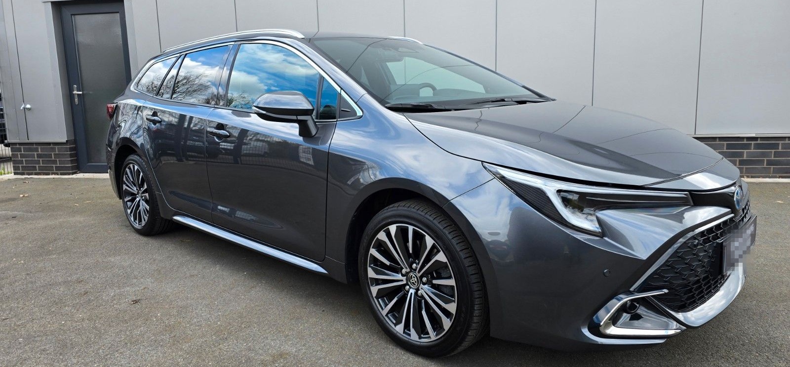 Toyota Corolla Touring Sports Hybrid Teamplayer foto 3