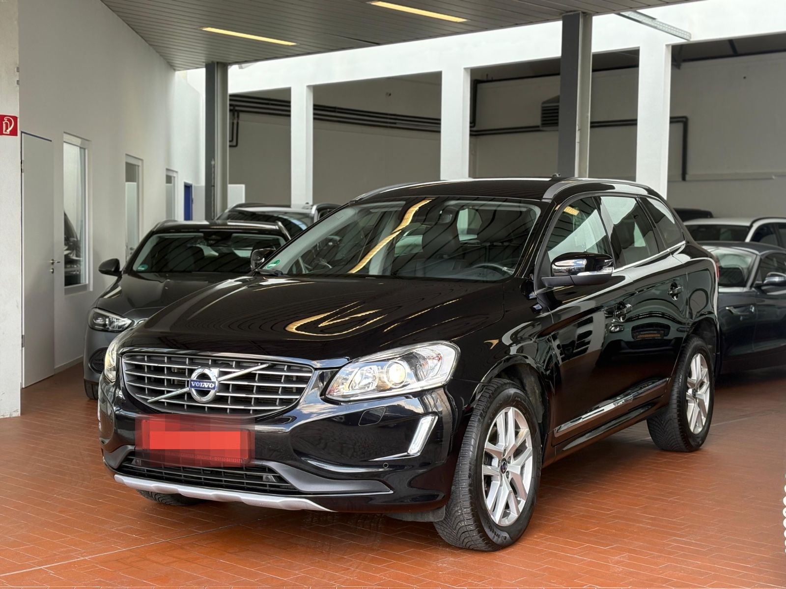 Volvo XC 60D4 Summum-Navi-Leder-Automatik-Xenon-AHK foto 3