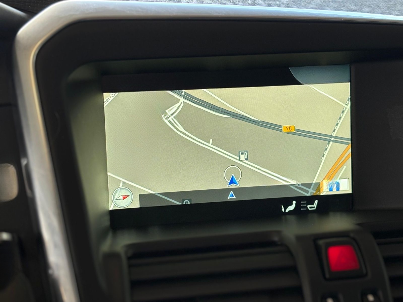 Volvo XC 60D4 Summum-Navi-Leder-Automatik-Xenon-AHK foto 22