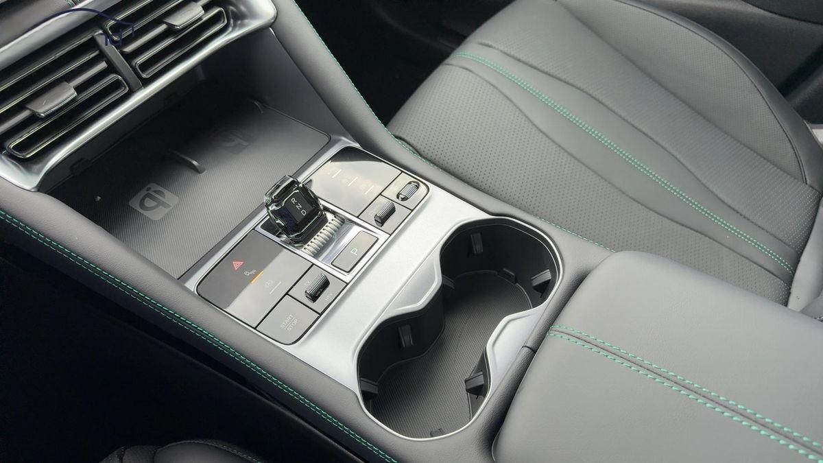 BYD Seal U DM-i PHEV Design AWD Alu HUD KA LED Link  foto 18