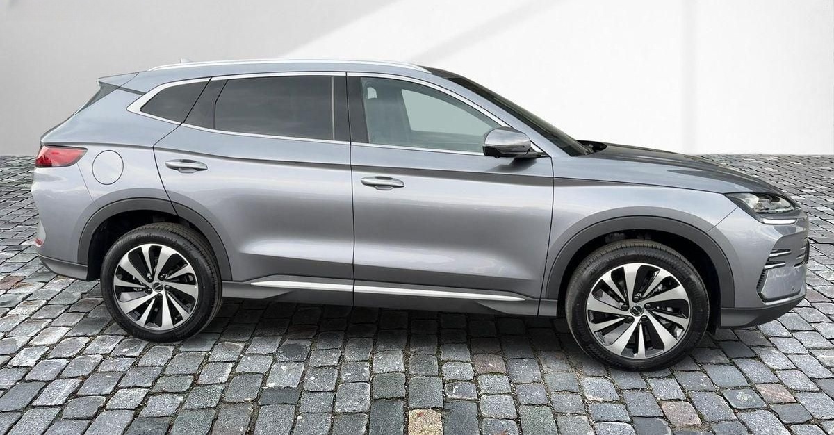 BYD Seal U DM-i PHEV Design AWD Alu HUD KA LED Link  foto 4