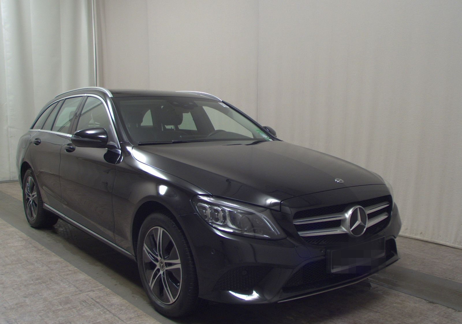 Mercedes-Benz C 200 T d Avantgarde Navi Multibeam Pano RFK foto 3