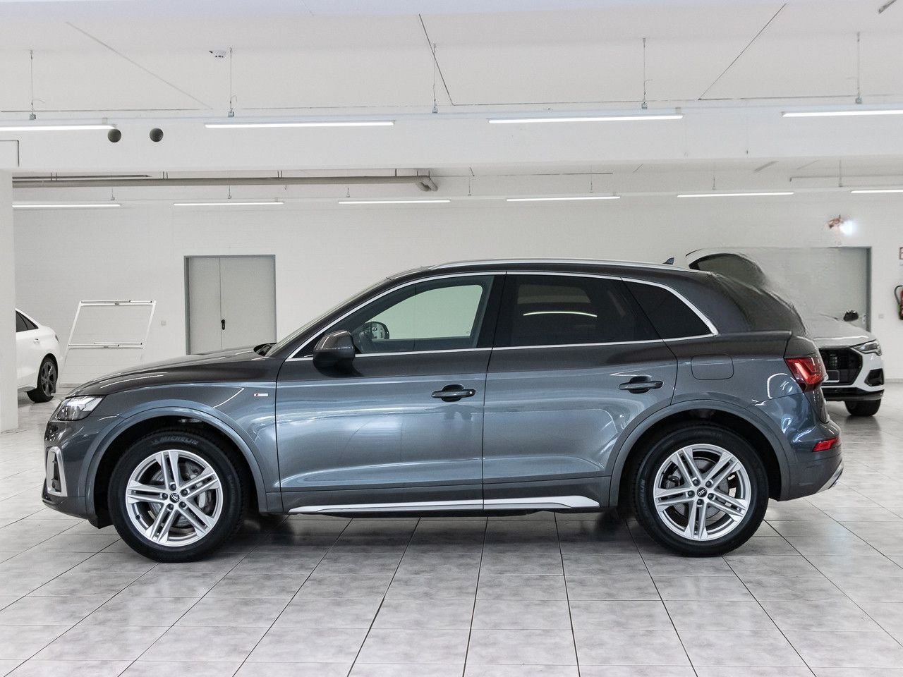 Audi Q5 55 TFSI e quattro S line Matrix LED Pano AHK foto 4