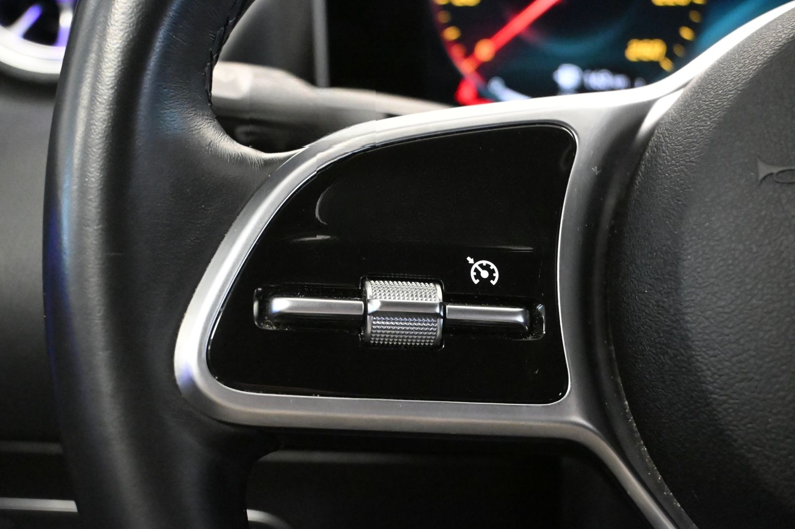 Mercedes-Benz B 180 *KAMERA *AHK *LED *SHZ *MBUX *AMBIENTE foto 22