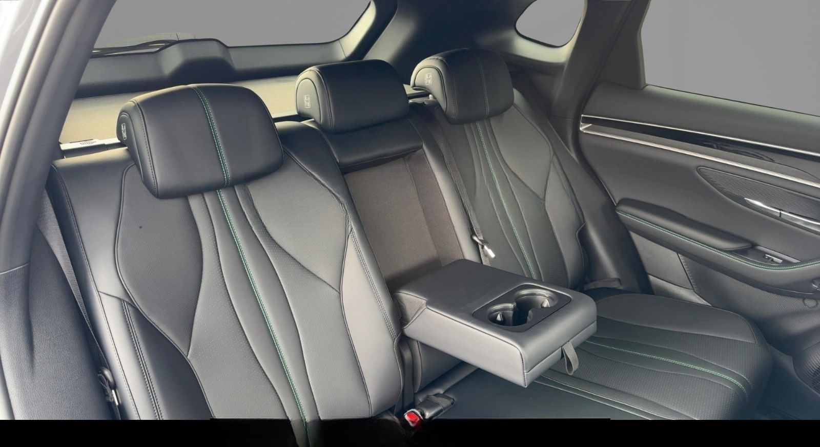 BYD Seal U DM-i Design|LHZ|ACC|PANO|360°|HUD|el.Heck foto 9