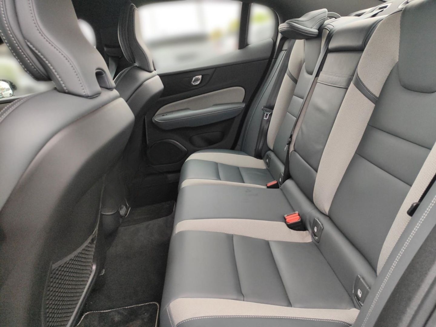 Volvo S60 B5 R Design Navi Digitales Cockpit Memory Si foto 21