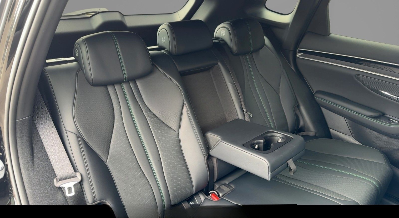 BYD Seal U DM-i Design|LHZ|ACC|PANO|360°|HUD|el.Heck foto 9