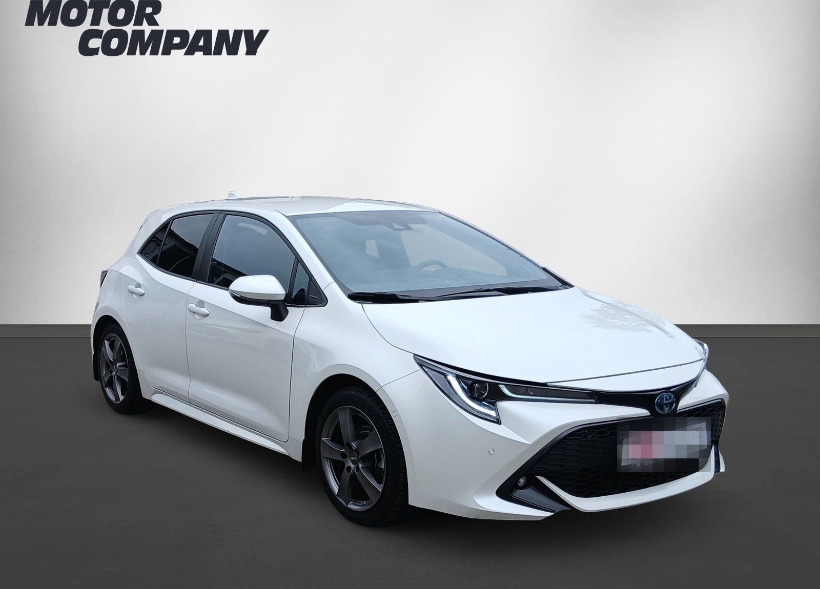 Toyota Corolla  Hybrid Club foto 16