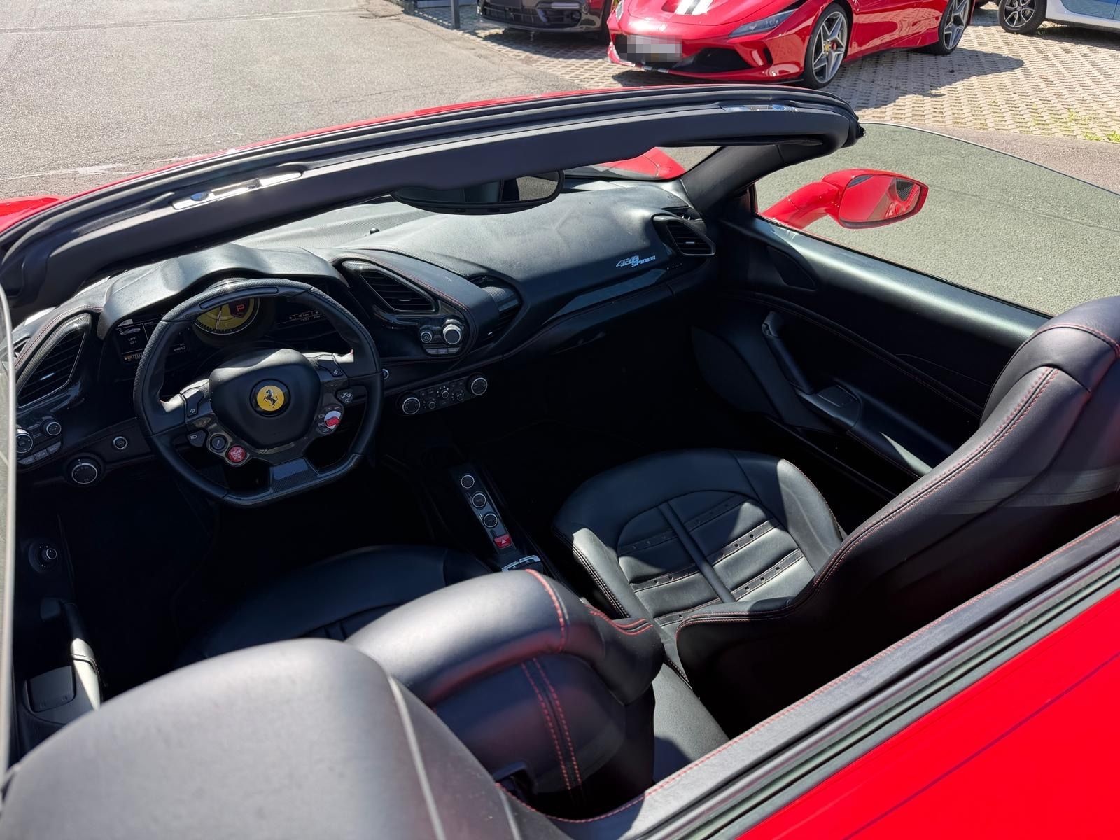 Ferrari 488 Spider CABRIO foto 14